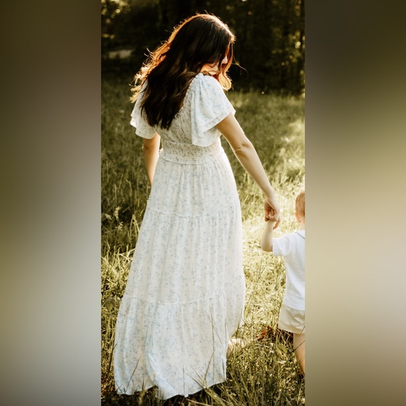 Floral Maxi Dress - Picture 5 of 5